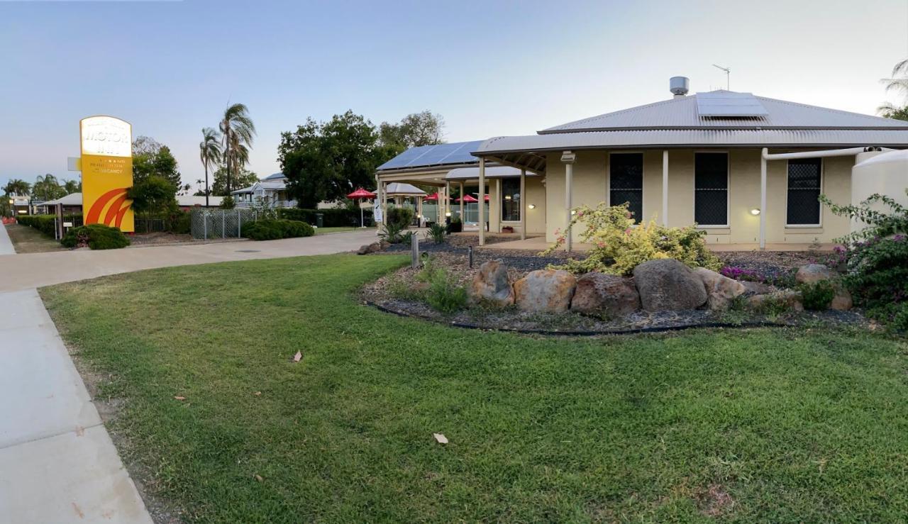Country Roads Motor Inn Gayndah Dış mekan fotoğraf