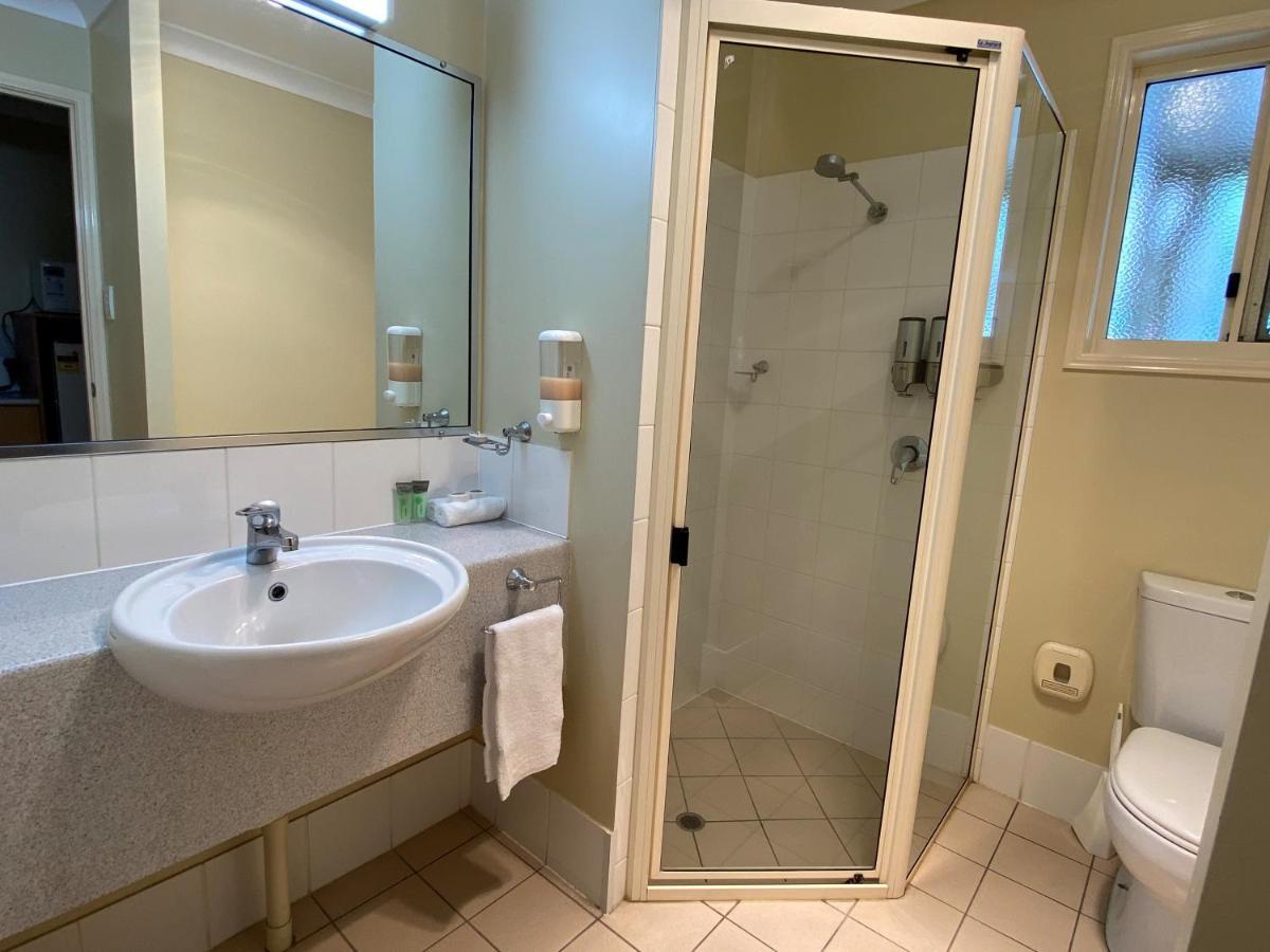 Country Roads Motor Inn Gayndah Dış mekan fotoğraf